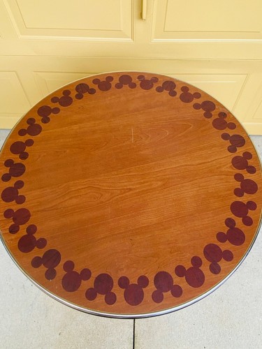 DISNEY ALL STAR RESORT Mickey Table Prop - Picture 2 of 7