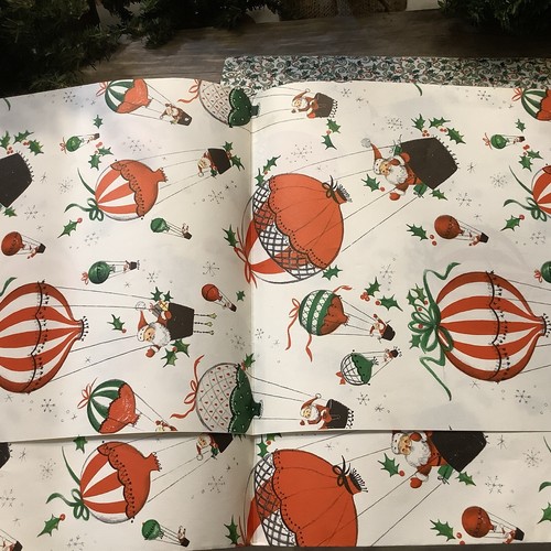 572🌟 LOTE (3) Hojas de Papel de Envoltura de Regalo de Navidad Antiguo de Colección SANTAS Sello - Imagen 5 de 6
