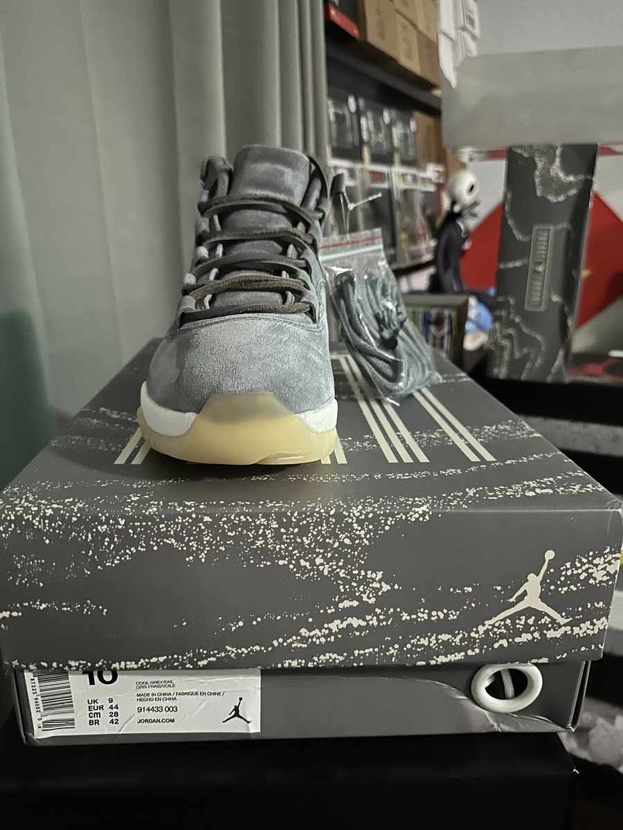 靴 NIKE AIR JORDAN 11 RETRO PREM GREY SUEDE Nike Air Jordan 11 Retro Premium Pinnacle Grey Suede 914433