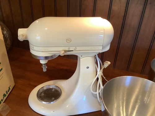 Kitchen KSM150PSAC Aid Artisan Tilt Head Stand Mixer Almond Cream Used - Picture 13 of 14