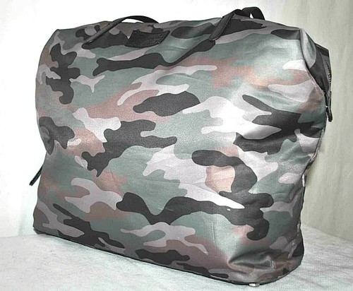 Rebecca Minkoff Washed Nylon Camo Tote $145 - Picture 2 of 12