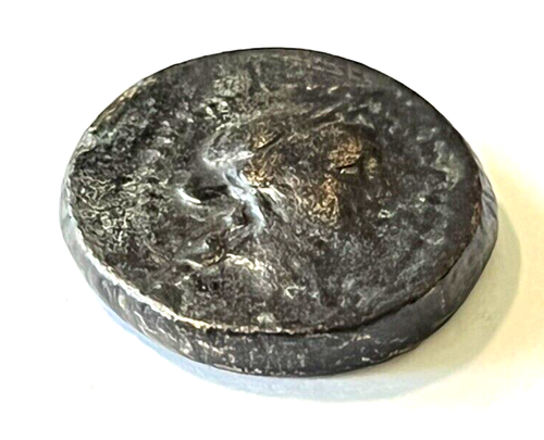 Ancient Greek Coin Lydia Sardes AE 133 BC. Apollo and Club within Wreath - Picture 8 of 8