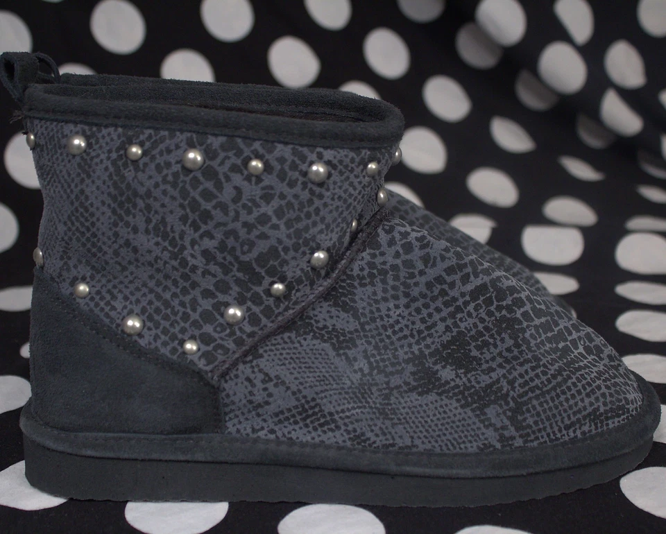 Victorias Secret ROSA talla M (7-8) ~Mukluk forrado de piel~ serpiente gris, tachonado BLING Foto 2 de 4