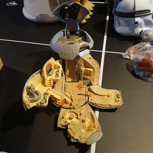 STAR WARS KONVOLUT SPIELZEUG UND ERINNERUNGSSTÜCKE!! 26 STÜCK UNIKATE UND SCHEIBENSPIELZEUG ARTIKEL!! - Bild 16 von 24
