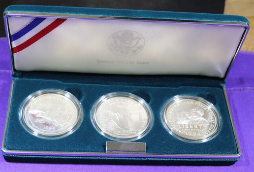 1994 U.S. Veterans Commemorative Silver Dollars - 3 Coin Proof set - Box w/COA - Picture 2 of 4