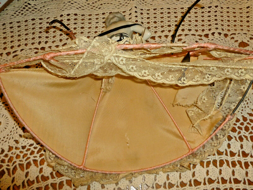 Antique Porcelaine Half Doll Headboard Lamp, With Wire Frame. 271 ? Inside Doll - Picture 7 of 7