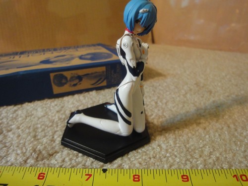 Neon Genesis Evangelion Original Figure Collection Rei figure. Kaiyodo model. - Picture 3 of 9