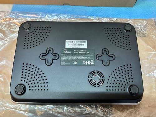 Grandstream UCM6104 IP Telefonanlage T0833 - Bild 4 von 14