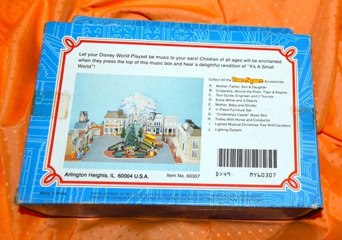 Vintage Disney Magic 60307 Town Square Cinderella's Castle Spieluhr Neu im Karton alter Lagerbestand - Bild 2 von 2