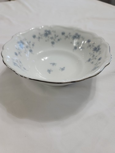 Johann Haviland Blue Garland Serving Bowl 8.5" - Picture 1 of 4