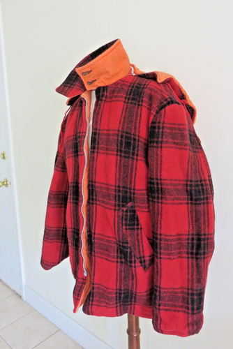 Giacca da caccia vintage in lana cappotto a quadretti rosso/nero trapuntato reversibile taglia S - Foto 3 di 12