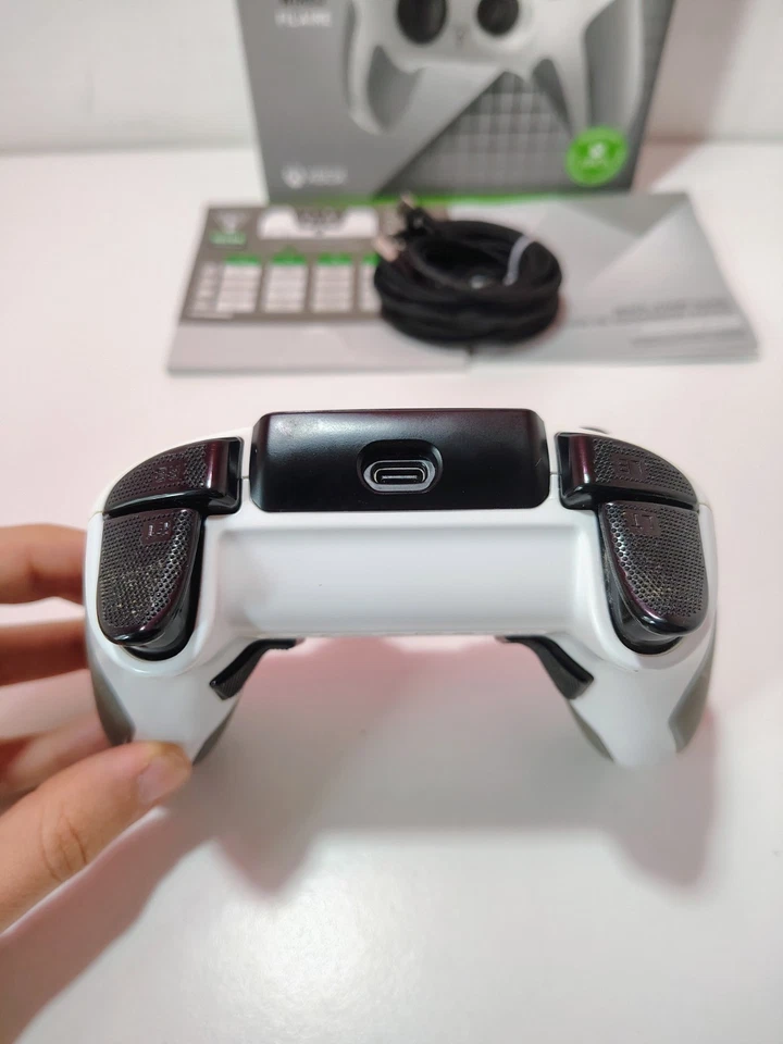 Turtle Beach Recon Controller per Xbox Series X/S E - Bianco - Immagine 4 di 4