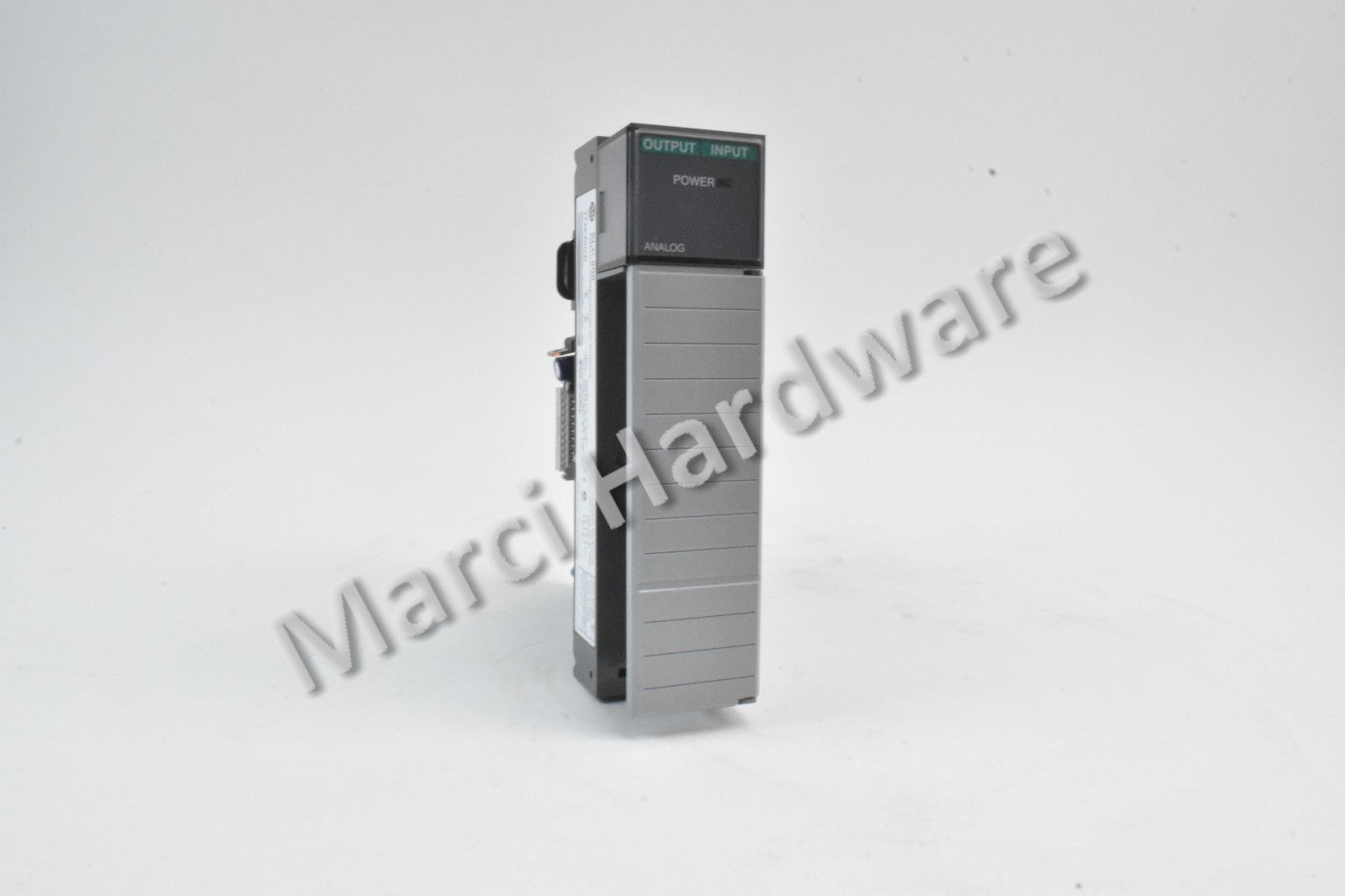 Foto 14 di 21