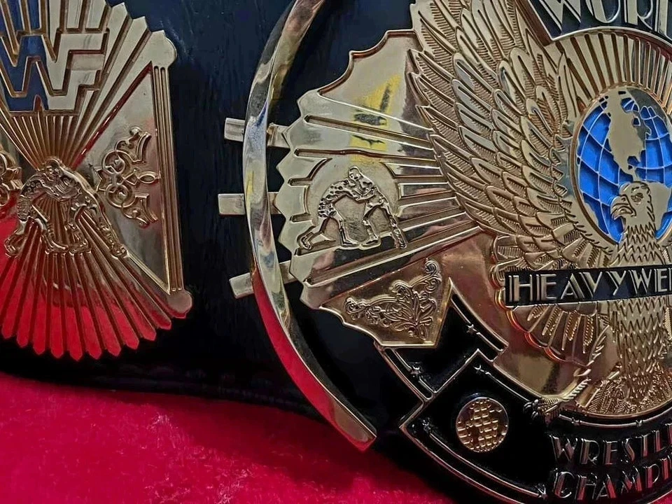 Cinturón Águila Alada Campeón Mundial de Lucha Pesada 4mm Zinc Alta Calidad Foto 3 de 4