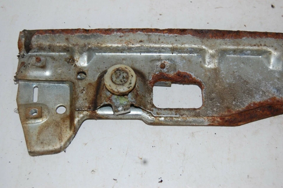 1968 1969 Ford Torino правая сторона заднего стекла регулятор трек Fairline 68 69 - Изображение 3 из 4