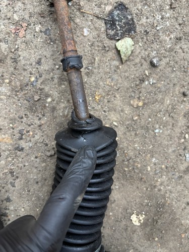 MERCEDES-BENZ C CLASS W203 POWER STEERING RACK A20311011003 2001-2007 - Picture 6 of 7