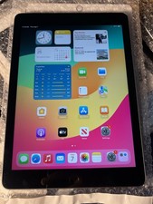 Apple iPad 6th Gen | MR6R2LL/A | 9.7 |32GB| WiFi + 4G Unlocked | Gray