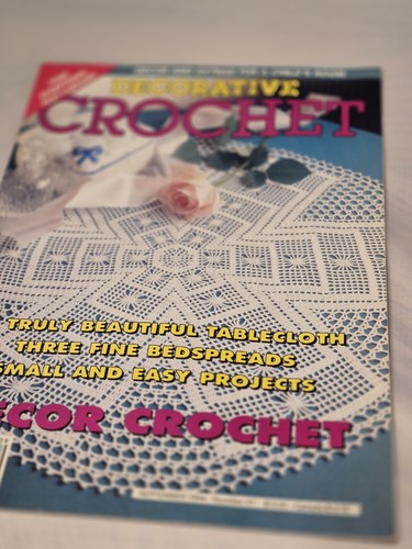 Revista DECORATIVE CROCHET - Septiembre 1994 - Número 41 - Imagen 9 de 9