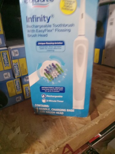 Cepillo de dientes recargable Equate Infinity con cabezal de cepillo de hilo dental Easyflex -b1 - Imagen 3 de 3