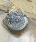 USED ETA-2651  AUTOMATIC WATCH MOVEMENT ( BALANCE OK ) FOR PARTS & REPAIRS