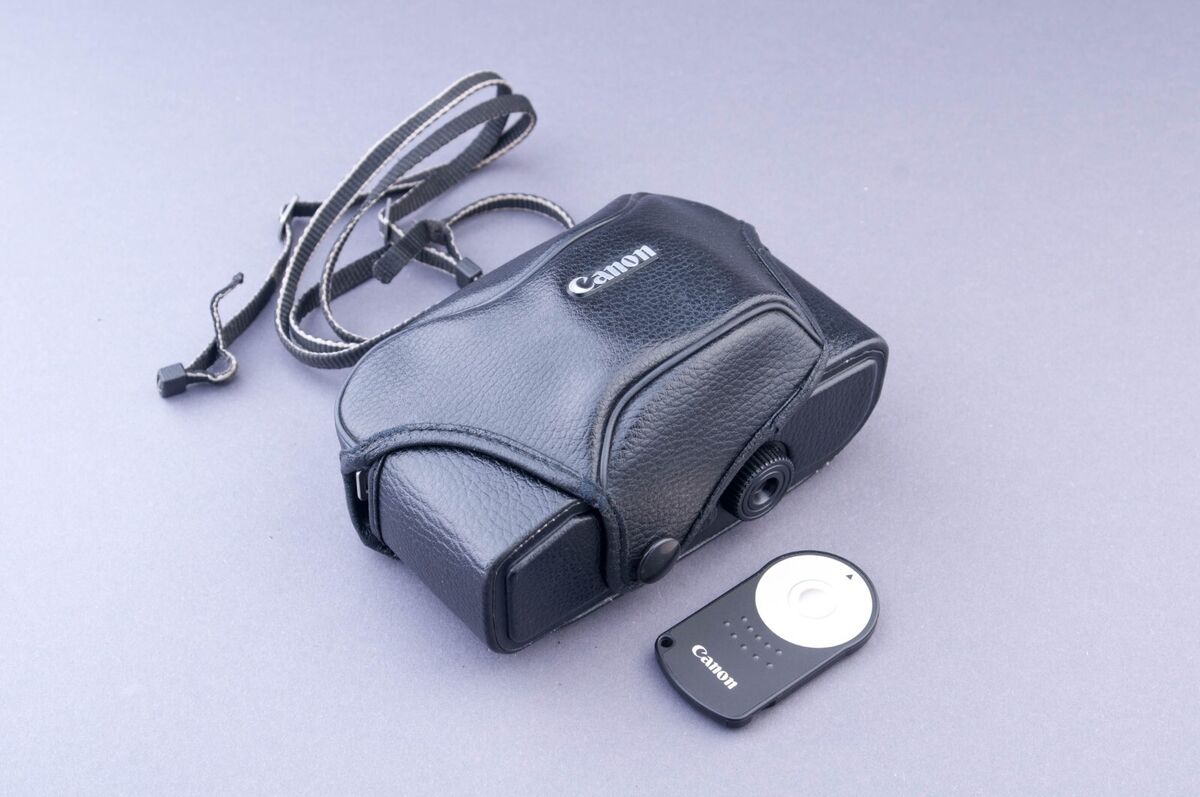 Canon Autoboy S II Panorama 35mm Point&Shoot Film Camera Canon Autoboy S II Panorama 35mm Point&Shoot Film Camera