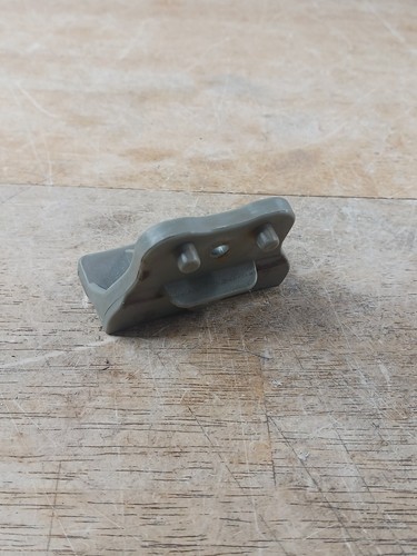 Supporto cerniera lavatrice LG grigio 4810er3021 (garanzia rimborso) - Foto 5 di 12