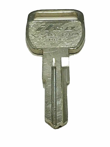 1 1995 Land Rover Range Rover Automotive X239 RV4 Key Blank Keys Blanks - Picture 3 of 10