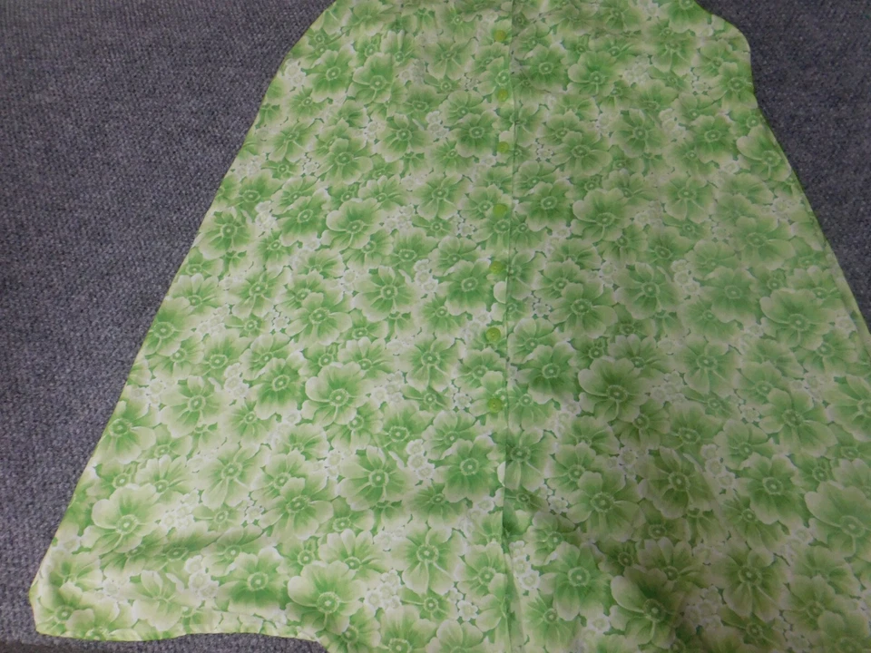 Sag Harbor 女式裙子特大号绿色花卉 A 字中长 — 第 2/4 张图片