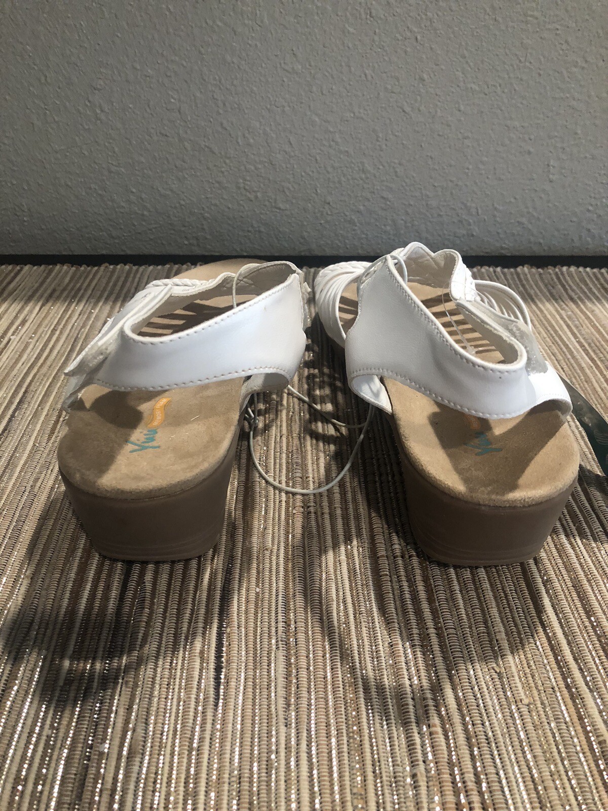 Picture 3 of 16