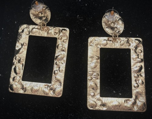 Womens ASOS Gold Tone Rectangle Earrings - Picture 3 of 5