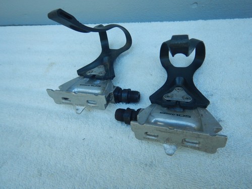 Shimano 105 Road Bike Pedals with Size Large Toe Clips PD-1050 PAIR bicycle - Picture 5 of 5