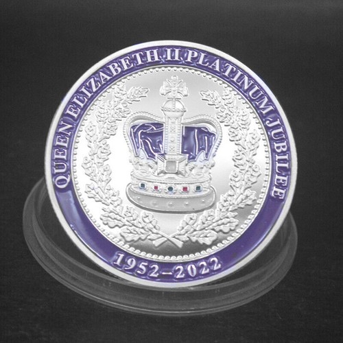 Moneda chapada en plata 1952-2022 70a colección jubileo de platino reina Isabel II - Imagen 5 de 7