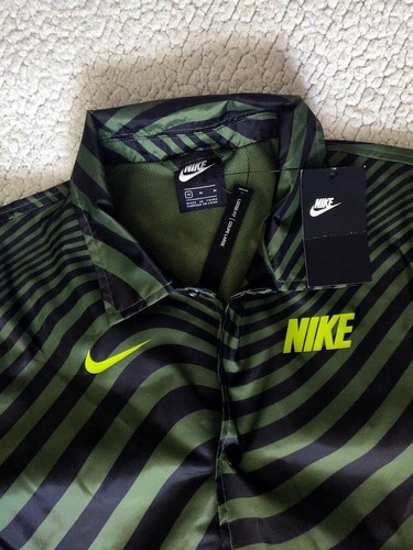 NIKE SPORTSWEAR NSW AIR MAX COACHES JACKET "IT'S A REVOLUTION" WINDBREAKER GREEN - Picture 6 of 12