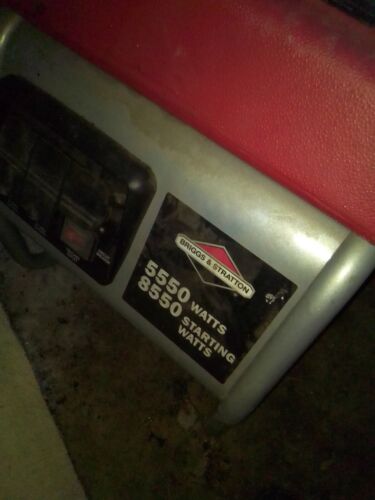 Briggs & Stratton Generator - Picture 4 of 5