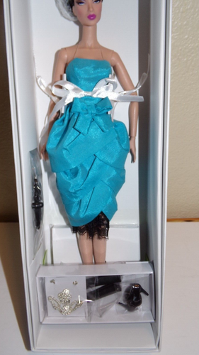 Muñeca exclusiva LA GRANDE SEDUCTION VICTOIRE ROUX™ 2014 76017 Integrity/FR NRFB - Imagen 3 de 4