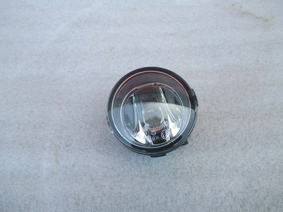 Infiniti FX37 2013 luz antiniebla OEM 12 13 usada Foto 3 de 4