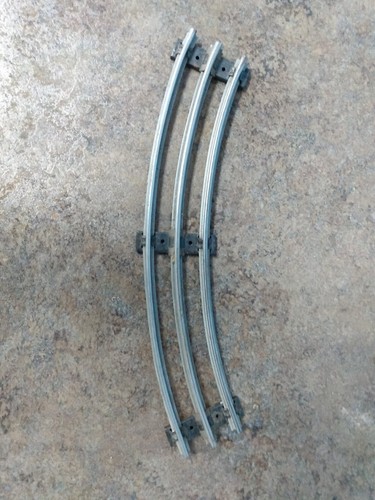 Vintage Metal Curved Train Track Section - Unbranded - Sold Per Section (tr) - Picture 1 of 7