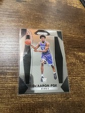 2017-18 Panini Prizm #24 De'Aaron Fox Rookie Base RC - Sacramento Kings