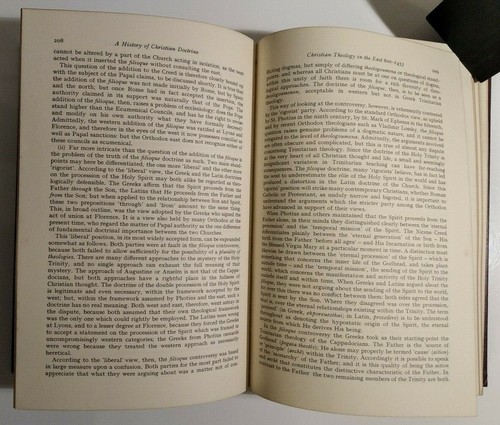 A HISTORY OF CHRISTIAN DOCTRINE Cunliffe-Jones, Hubert (editor) Hardback - Picture 7 of 8