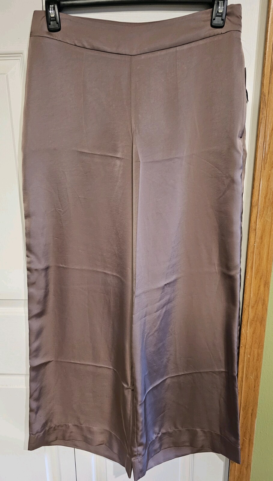 Picture 1 of 6