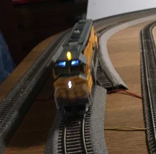 H0-DC BACHMANN EMD DD40AX UP #6919 gelb-hellgrau / Diesel-Gigant / DCC-Ausführng - Bild 8 von 15