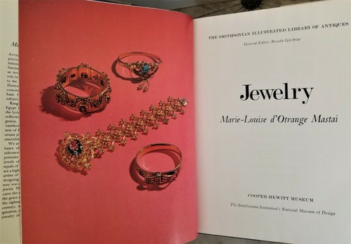 7 books- The Smithsonian Illustrated Library of Antiques, Cooper-Hewitt Museum, - Imagen 7 de 10