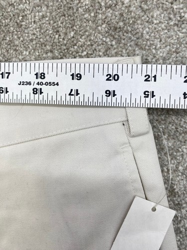 NWT Izod American Chino Pants Mens 42x30 White Straight Leg Classic Fit Cotton - Picture 7 of 9