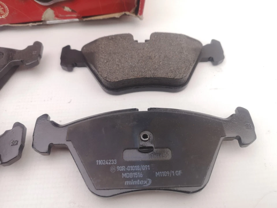 Pastillas de freno delanteras MINTEX MDB1516 para DAIMLER XJ JAGUAR XJ XJS XK8 Foto 4 de 4