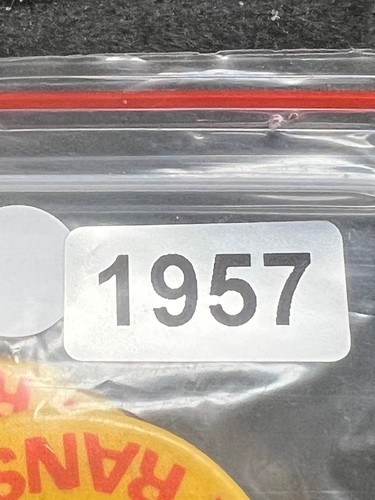 FREEDOM OF CHOICE IN TRANSPORT 3CM VINTAGE BUTTON PIN BADGE - Picture 2 of 2