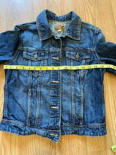 American Eagle Classic Denim Jacket – Blue Dark Wash – Size Small with pockets - Picture 2 of 6