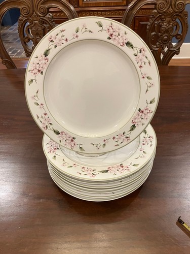 Hydrangea by Martha Stewart - Twelve Vintage Dinner Plates - Bild 2 von 4