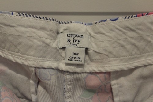 Crown & Ivy Curvy Größe 20 W Damen mehrfarbig Blumenmuster hoher Bund Caroline Shorts - Bild 7 von 9