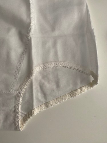 Vintage Slim Jim White Panty Girdle Large 40" - 43" Hips 1960 - 70 Firm Control - Picture 2 of 7