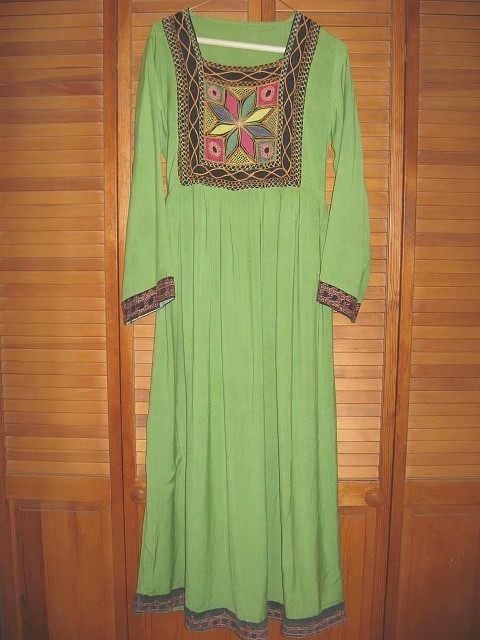 Vtg 1978  Afghan Handmade Rayon Dress 32" waist sz Medium